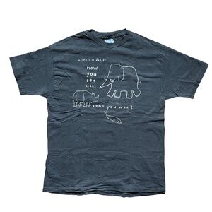 Vintage The Body Shop "Extinct Is Forever" grey graphic t-shirt - Men's XL